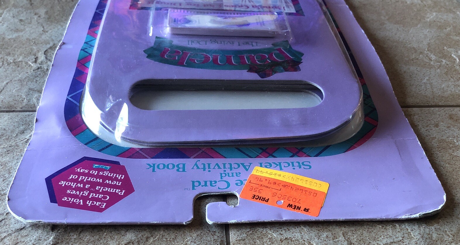 1986 Worlds of Wonder Pamela Goes Out For Dinner Voice Card & Activity Book NEW