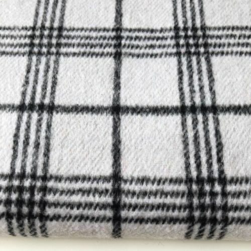 467.Blue, 466.Green, 468.Red Tweed Wool/Viscose Fabric. Price per 1/2 metre - Picture 5 of 5