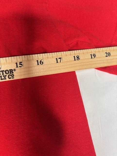 Camisa Angry Birds Go Big Or Go Home roja manga corta niños talla XL--por Fifth Sun  Foto 3 de 4