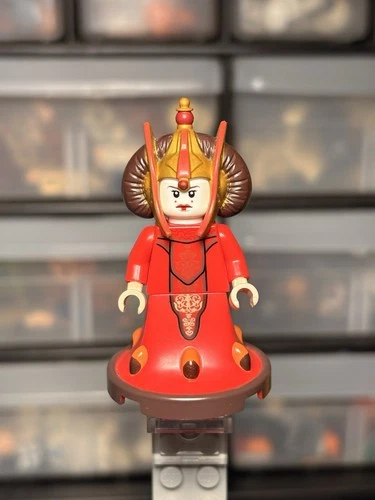 Lego Star Wars Queen Amidala Minifigure (9499) 100% Authentic