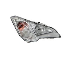 Front Right Passenger Side Fog Light with Turn Signal Lamp Assembly