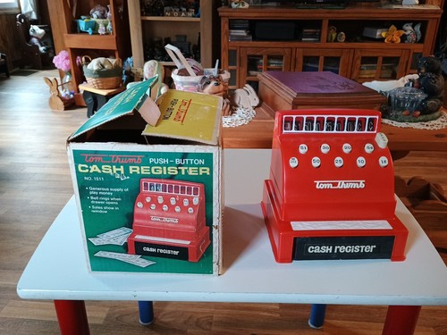 Vintage Tom Thumb Push-Button Cash Register Red No. 1511 With Both Works - Picture 2 of 8