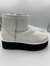 Ugg Women's Classic Mini Platform Matte Boots Shoes White Sz 10 S/N 1130611