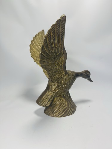 Battlefield Antiques Inc, 1970s Large Solid Brass Mallard Duck Flying EUC HEAVY - Picture 4 of 12
