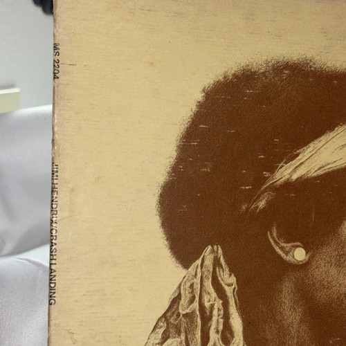 Jimi Hendrix Crash Landing 1975. MS 2204 - Picture 4 of 24