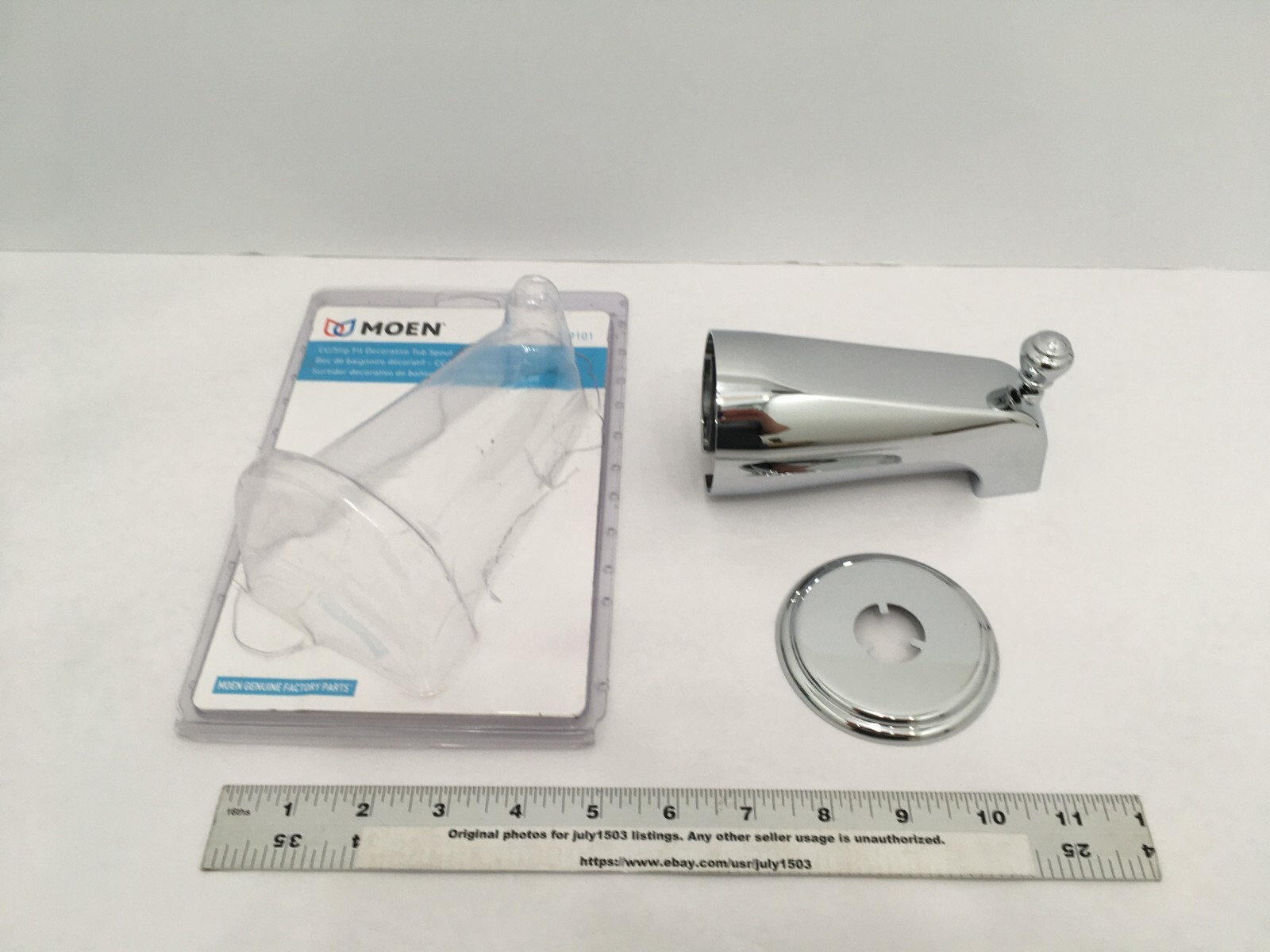 (1) Moen CC/Slip Fit Diverter Tub Spout CHROME - 179101 - COSMETIC ISSUES!