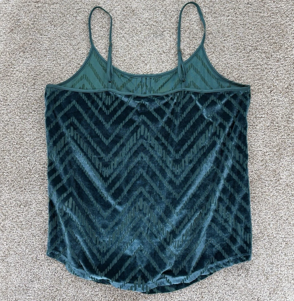 Lucky Brand Women's Velvet Burnout Camisole XL Green Spaghetti Strap Whimsigoth - Image 4 of 4