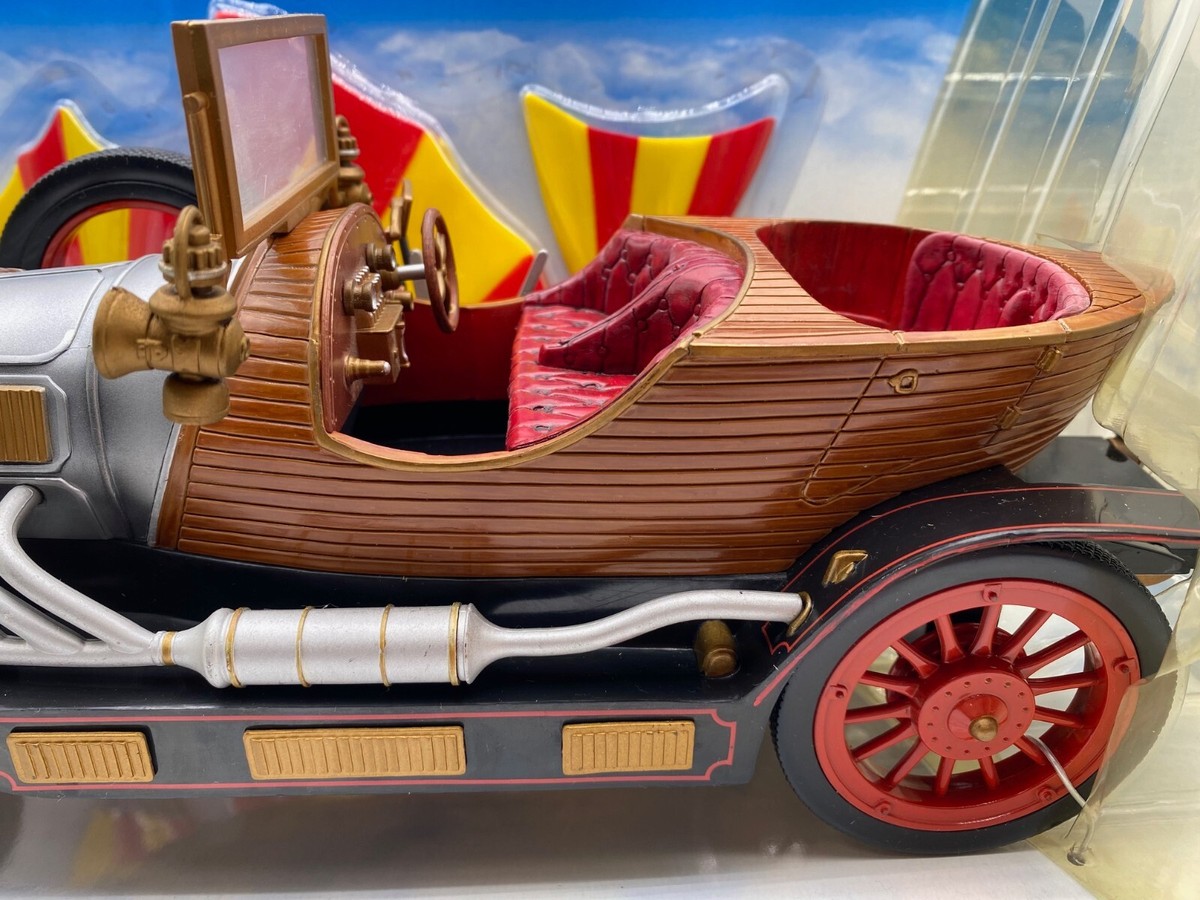 チキチキバンバン CHITTY CHITTY BANG BANG 1/18 RARE CHITTY CHITTY BANG BANG 1/18 SCALE PREMIUM COLLECTIBLE
