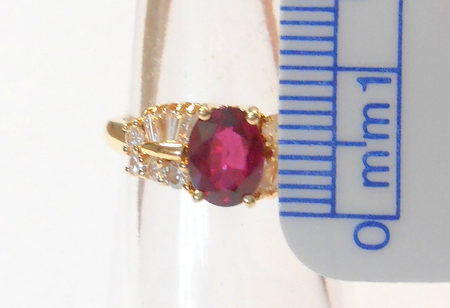 Beautiful 7x5 Ruby & Diamond Round Baguette 14K Y… - image 4