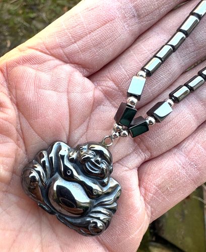 HEMATITE BUDDHA LARGE PENDANT BEADED NECKLACE 18" LENGTH MAGNETIC CATCH - Picture 4 of 8