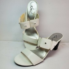 Kim Rogers Ophelia White 7.5 M Women's Sandals Rhinestone Strap
