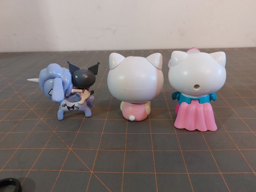 Taschenclip Hello Kitty & Friends Schlüsselanhänger Set Held Keroppi Einhorn Katze Figur - Bild 7 von 7