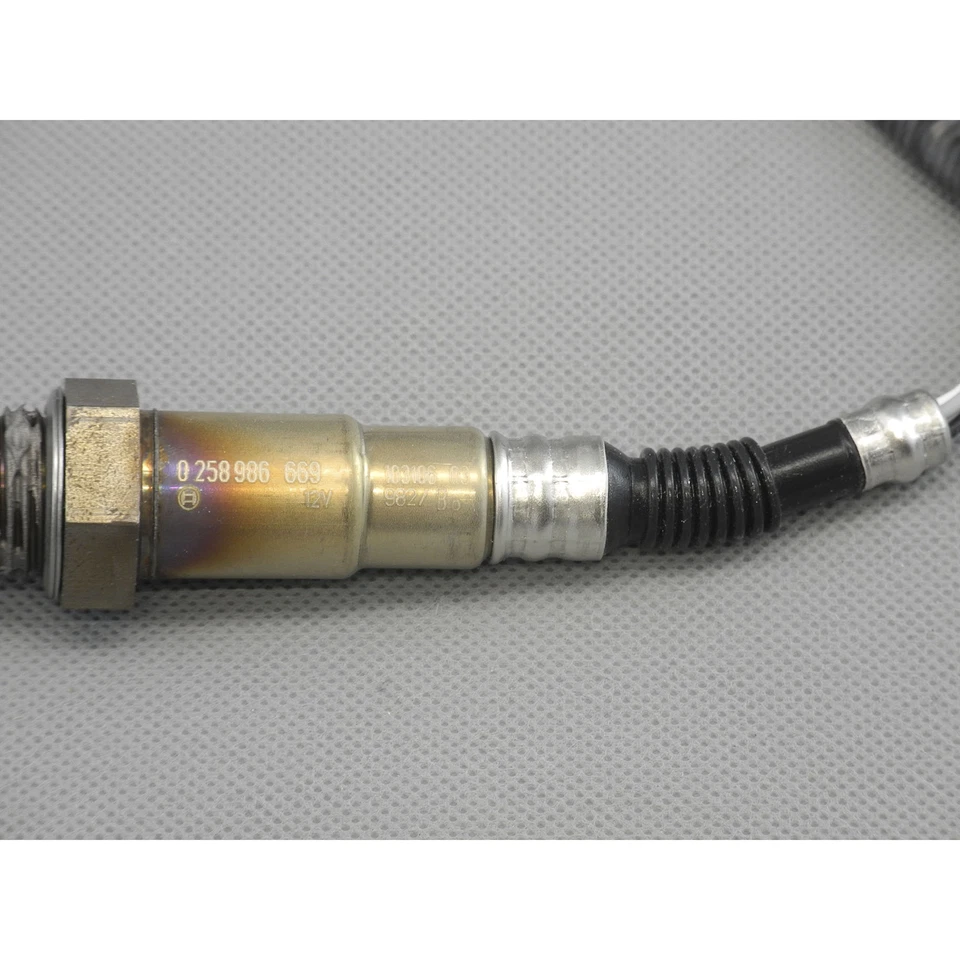 Sensor de oxígeno genuino bosch 13035 para Chevrolet Tracker Geo Tracker L4 1,6 L Foto 2 de 4