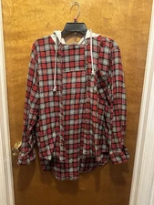 Time & tru red, white & black plaid button up hoodie long sleeve top size XL