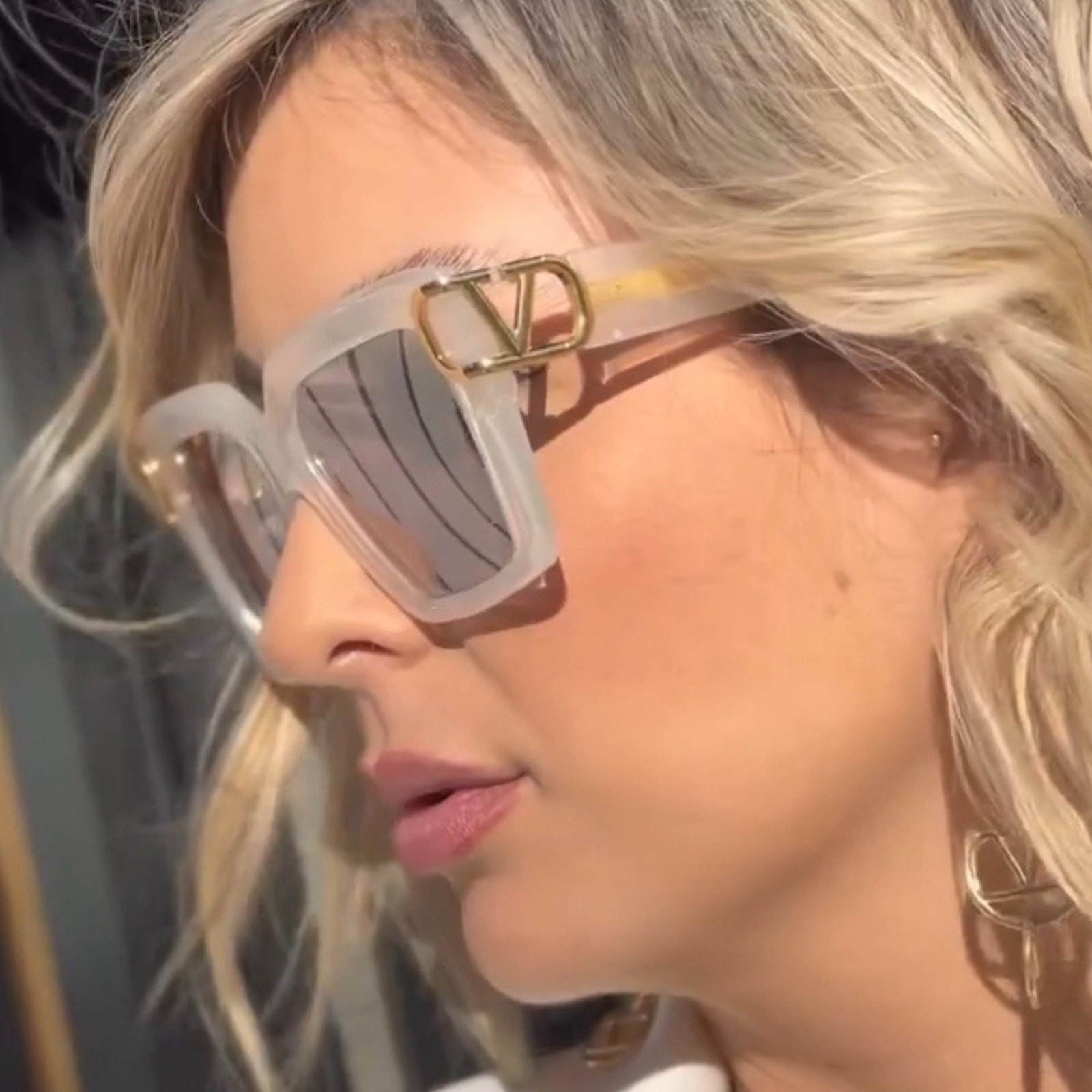  New! Valentino White and Gold Sunglasses, V UNO VLS 107C, Authentic thumbnail 8