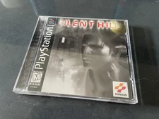 Silent Hill (Sony PlayStation 1) CIB Complete Black Label Near Mint w/reg card