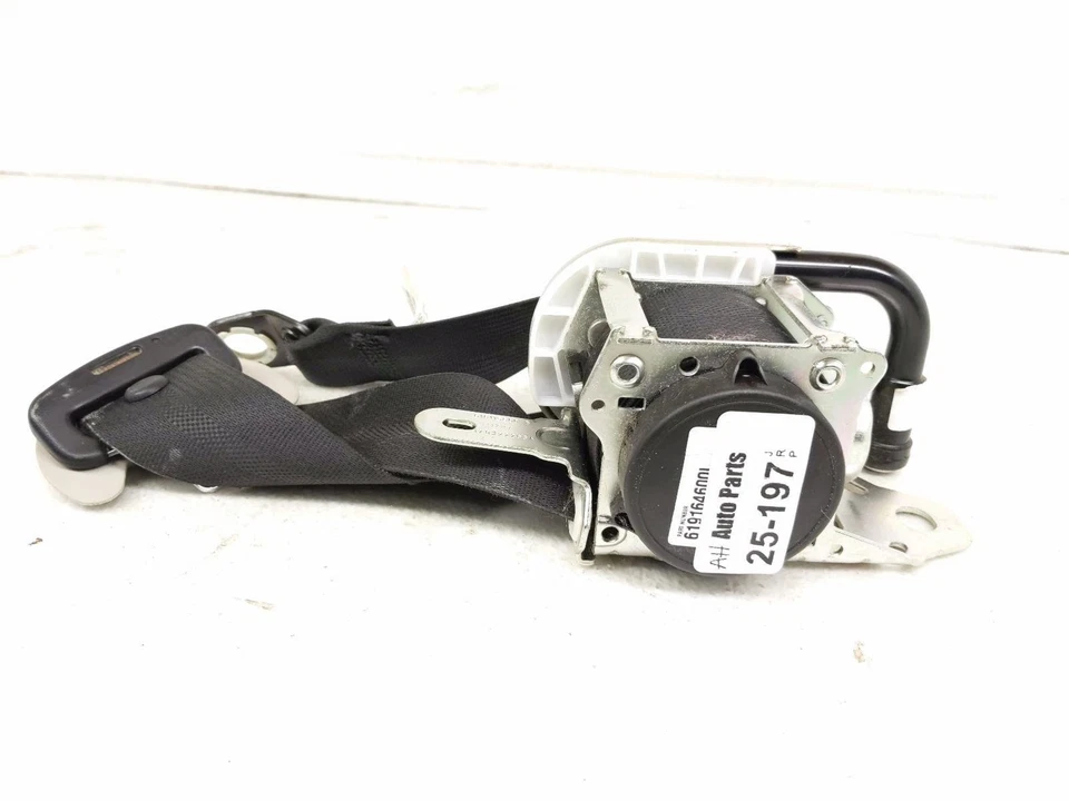 Toyota Prius C 2012-2017 conductor delantero izquierdo cinturón retractor 73220-52813-C0 Foto 2 de 4