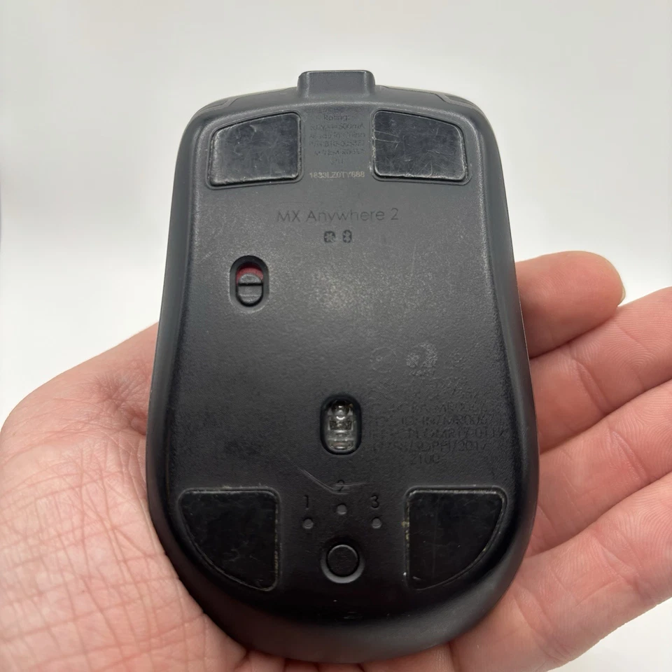 Used - Logitech MX Anywhere 2 Wireless Mouse - USB/Bluetooth - MOUSE ONLY - Image 4 of 4