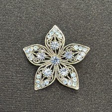 Vintage Estate Flower Brooch Filigree Silver Tone Rhinestones Aquamarine Blue 