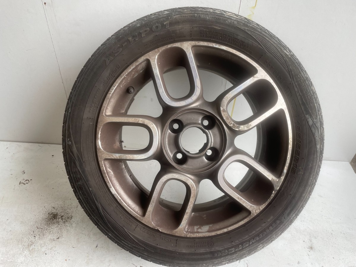TOYO TIRES スタッドレス4本 185/55R15(Fiat 500) TOYO TIRES スタッドレス4本 185/55R15(Fiat 500)