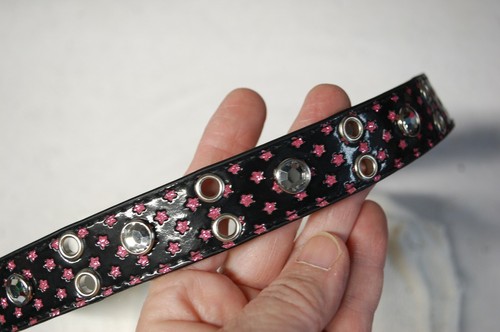 Girls Fashioin Belt BLACK w/ PINK GLITTER STARS Big Rhinestones 1" WIDE Size M/L - Picture 3 of 3
