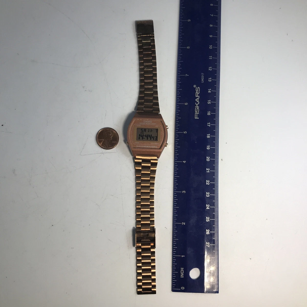 Casio Illuminator Rose Gold Tone Digital 35mm Men s Watch 3294