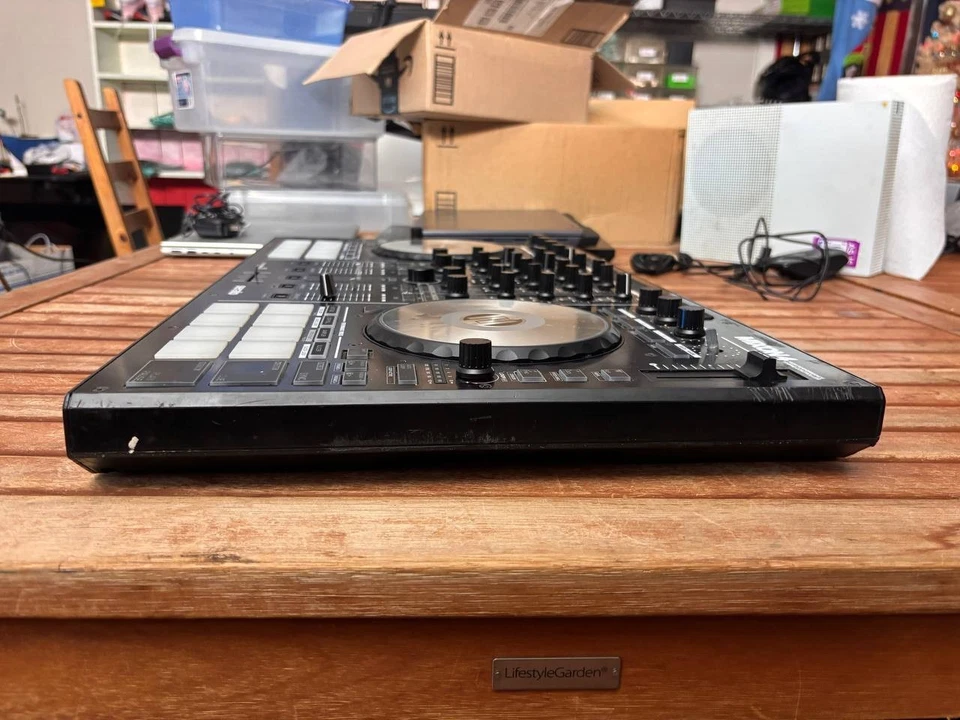 Reloop Mixon 4 DJ Controller Good Condition Missing Some Slider Knobs Working PH - Image 4 of 4