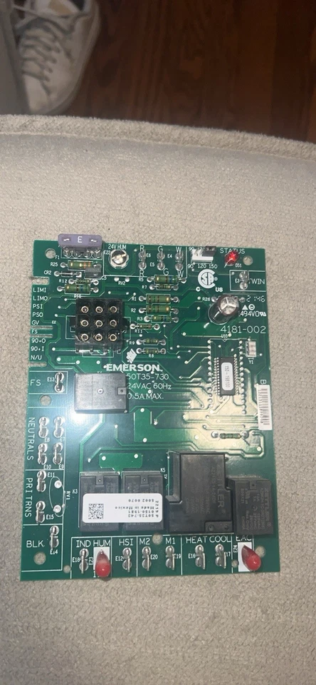 Tarjeta EMERSON 50T35-730 Foto 2 de 4