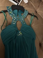 Emerald Green Sequined Embellished Hailey Logan Long Prom Event Dress Sz 1/2
