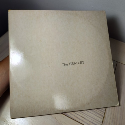 BEATLES WHITE ALBUM CAPITOL SWBO101 US 2LP Poster Inserts - Picture 10 of 14