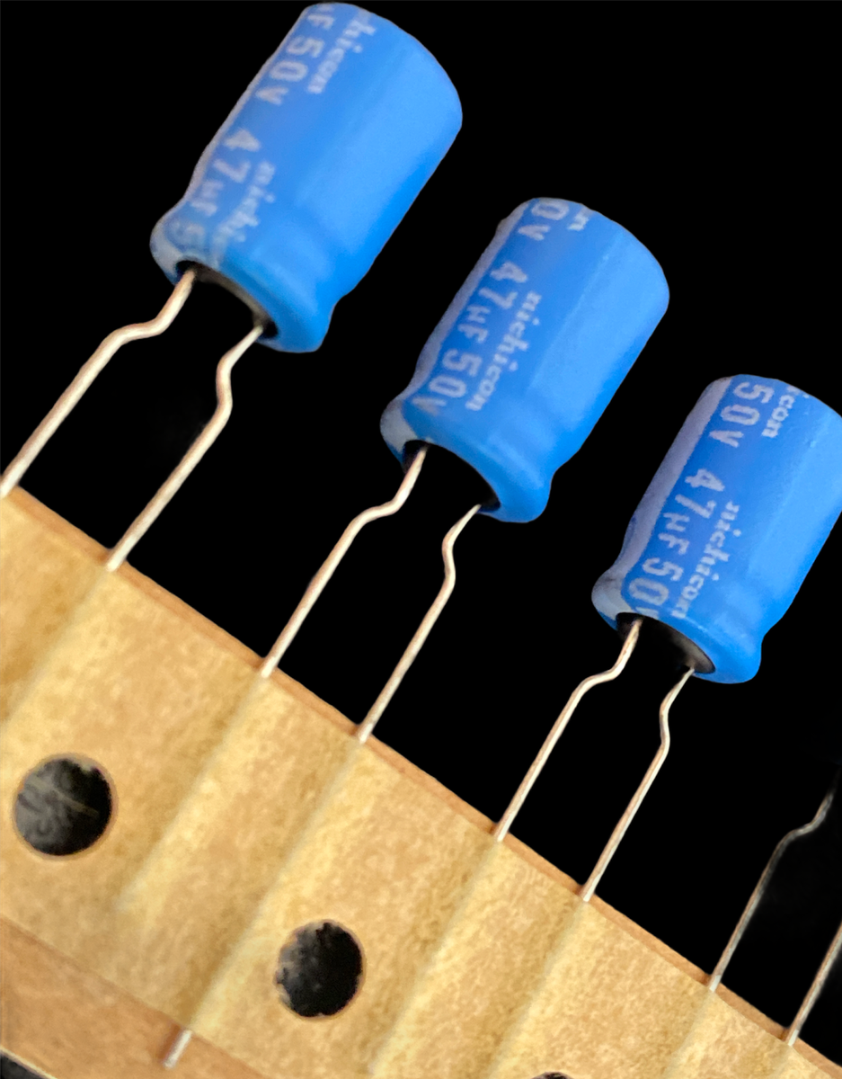 3x Nichicon 470uF 100V Radial Electrolytic Capacitors – UVR Series (PCB Mount)