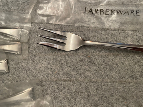 FARBERWARE Stainless Flatware ‘FRW5’ Salad Desert Seafood Forks Set of 8 Indones - Picture 3 of 4
