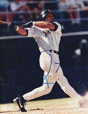 KEN CAMINITI  SAN DIEGO PADRES   ACTION SIGNED 8x10