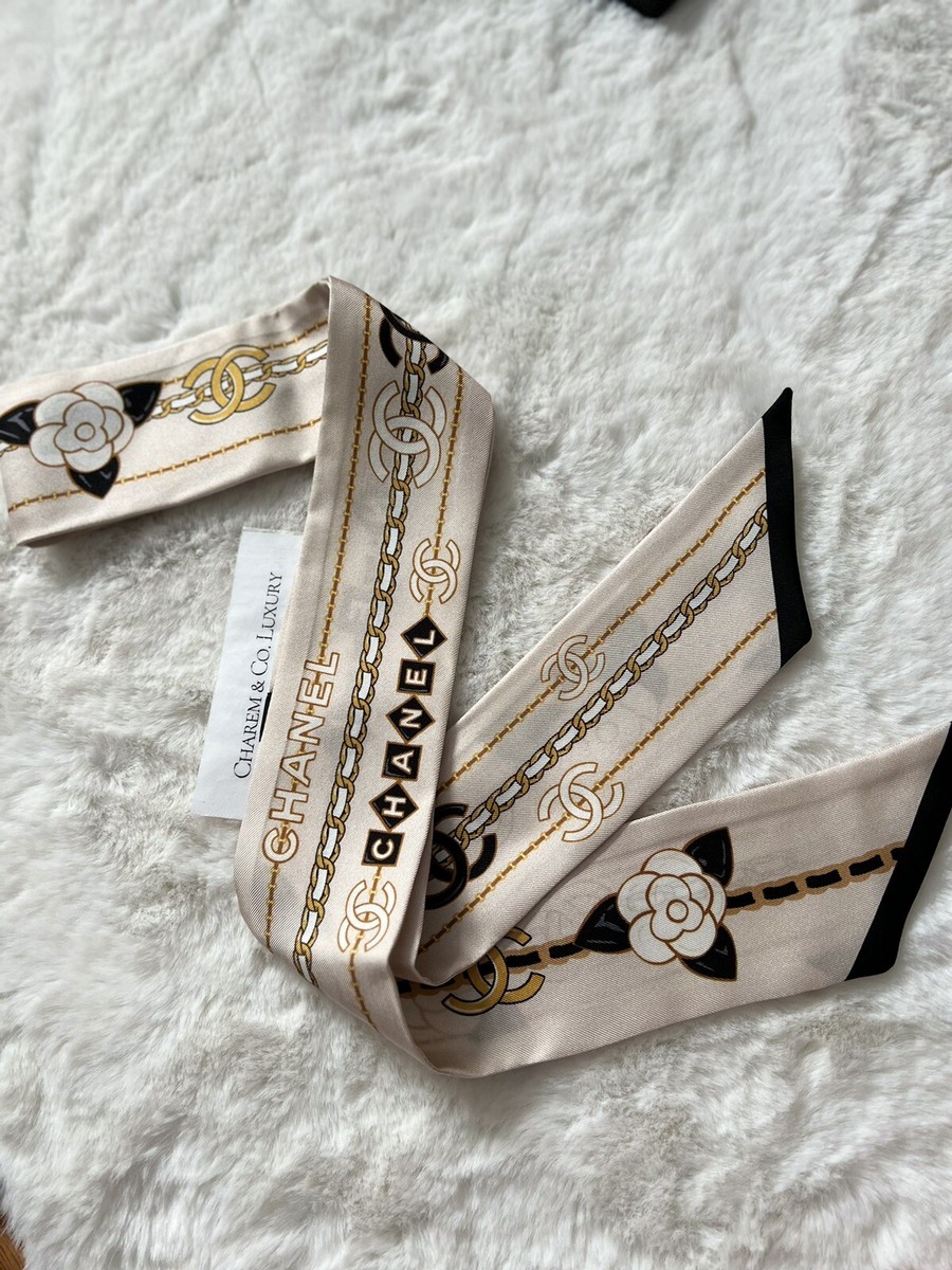 NEW! So Pretty 💛22S CHANEL Ivory White Gold Black 💛Silk Slim