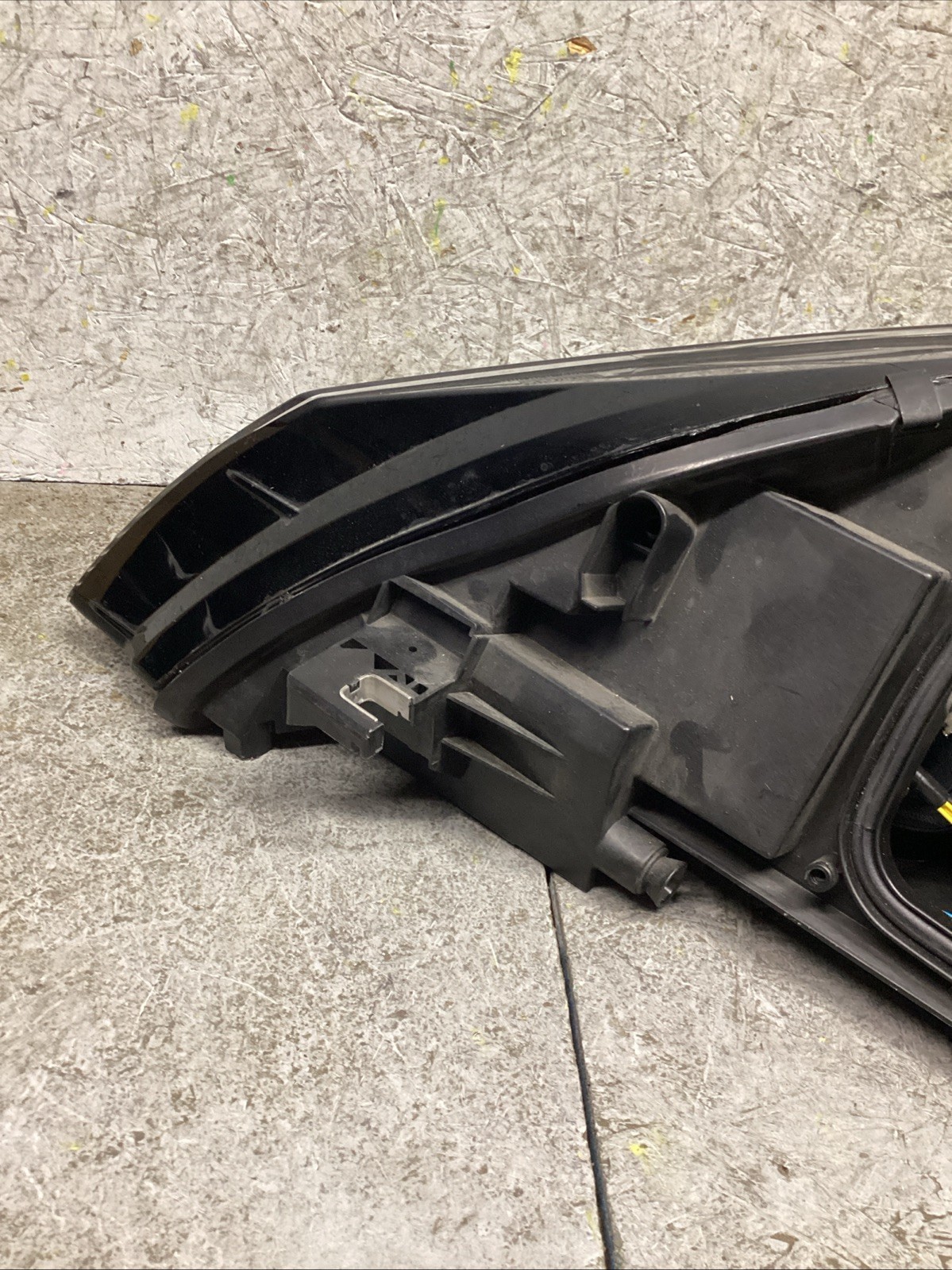 2011-2013 Audi R8 RIGHT RH PASSENGER SIDE HEADLIGHT OEM LED 420941030Q
