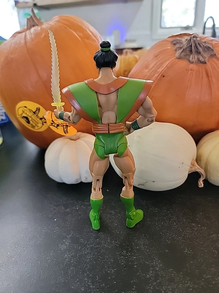 Figura de acción DC Universe Classics Wave 18 Apache Chief BAF Samurai 2011 Mattel Foto 2 de 2