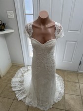 Watters Brides Ivory Lace Wedding Dress Size 8 Train Elegant Gown