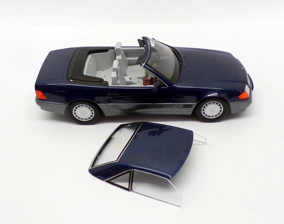 KK Scale 1/18 Scale KKDC180373 - 1993 Mercedes Benz 500SL - Metallic Blue - Image 4 of 4