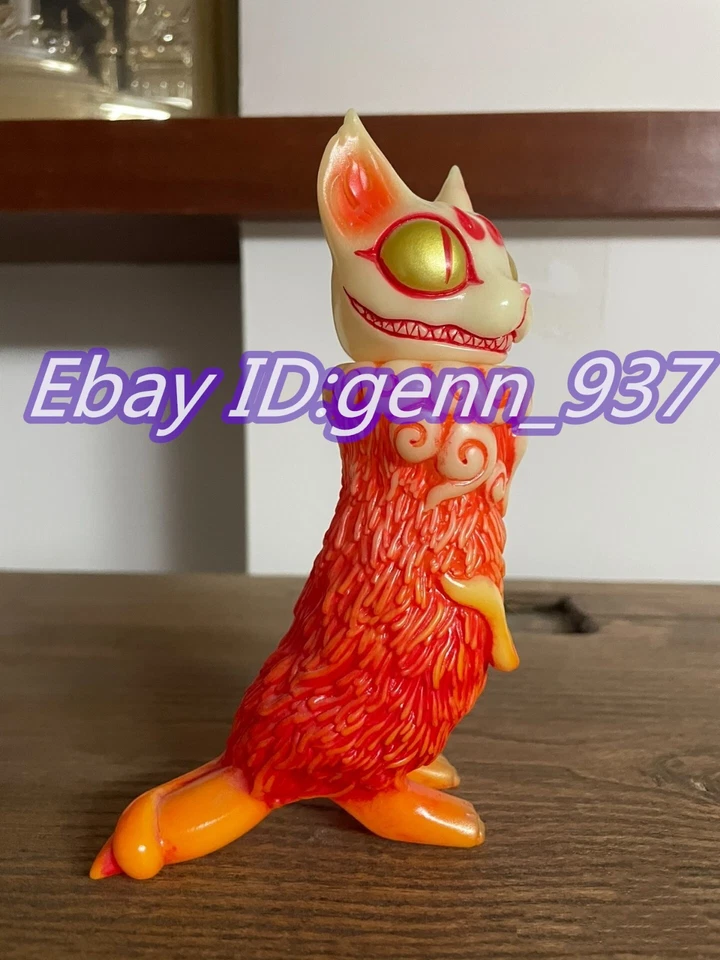 Yasu EBINEKO BAKENEKO BOSS Ver Kaiju Orange GID Vinyl Sofubi Figure H14CM(5.5in) - Image 3 of 4