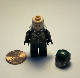 Lego MCU Marvel Superhero Vulture Dark Green Spiderman Villain Minifigure 76083