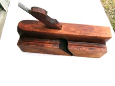 VINTAGE COMPLEX MOLDING PLANE - OGEE PLANE - SIGNED: J.E. CHILD -PROV. RI MAKER