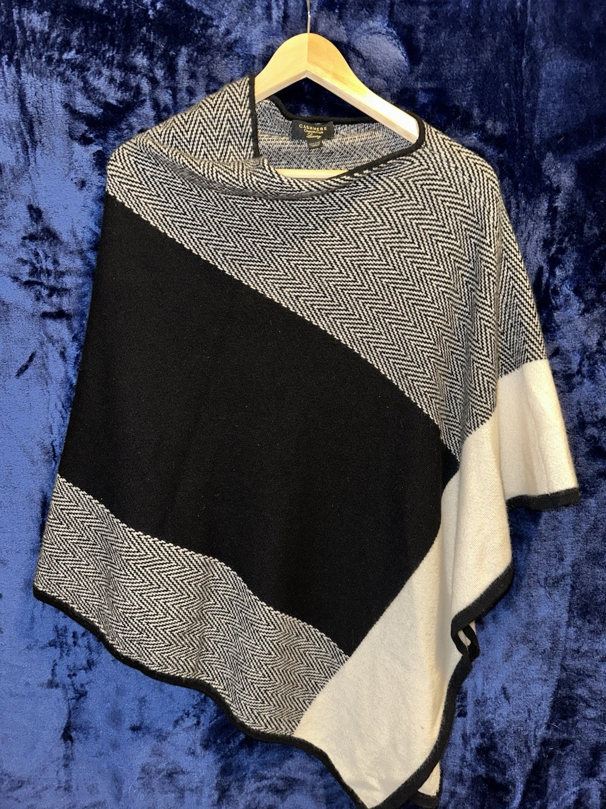 Cashmere Charter Club Shawl Poncho- 100% cashmere-Black, Ivory & Herringbone