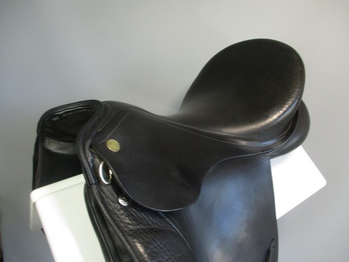Otto Schumacher Profi Exklusiv Dressage Saddle 17" W - Picture 9 of 16