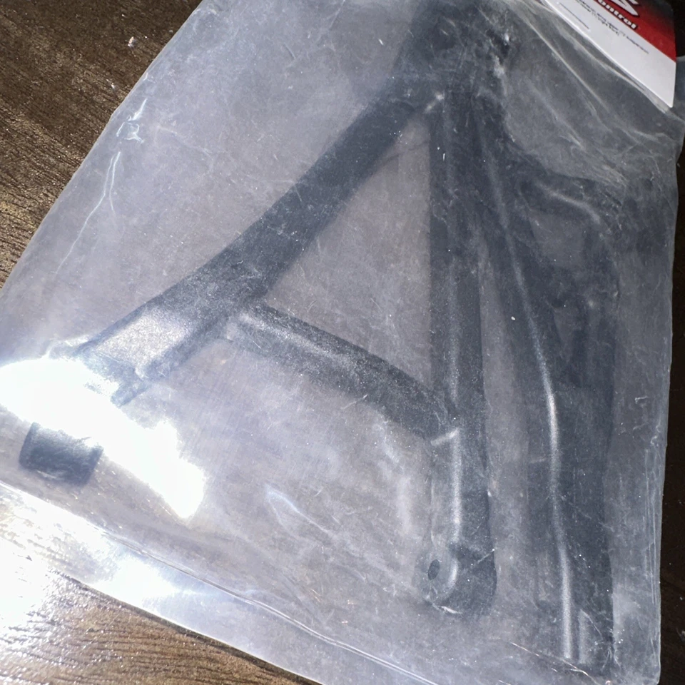 Traxxas 5331 - рычаги подвески верхний и нижний - (правый передний) - новый - запечатанный - Изображение 3 из 4