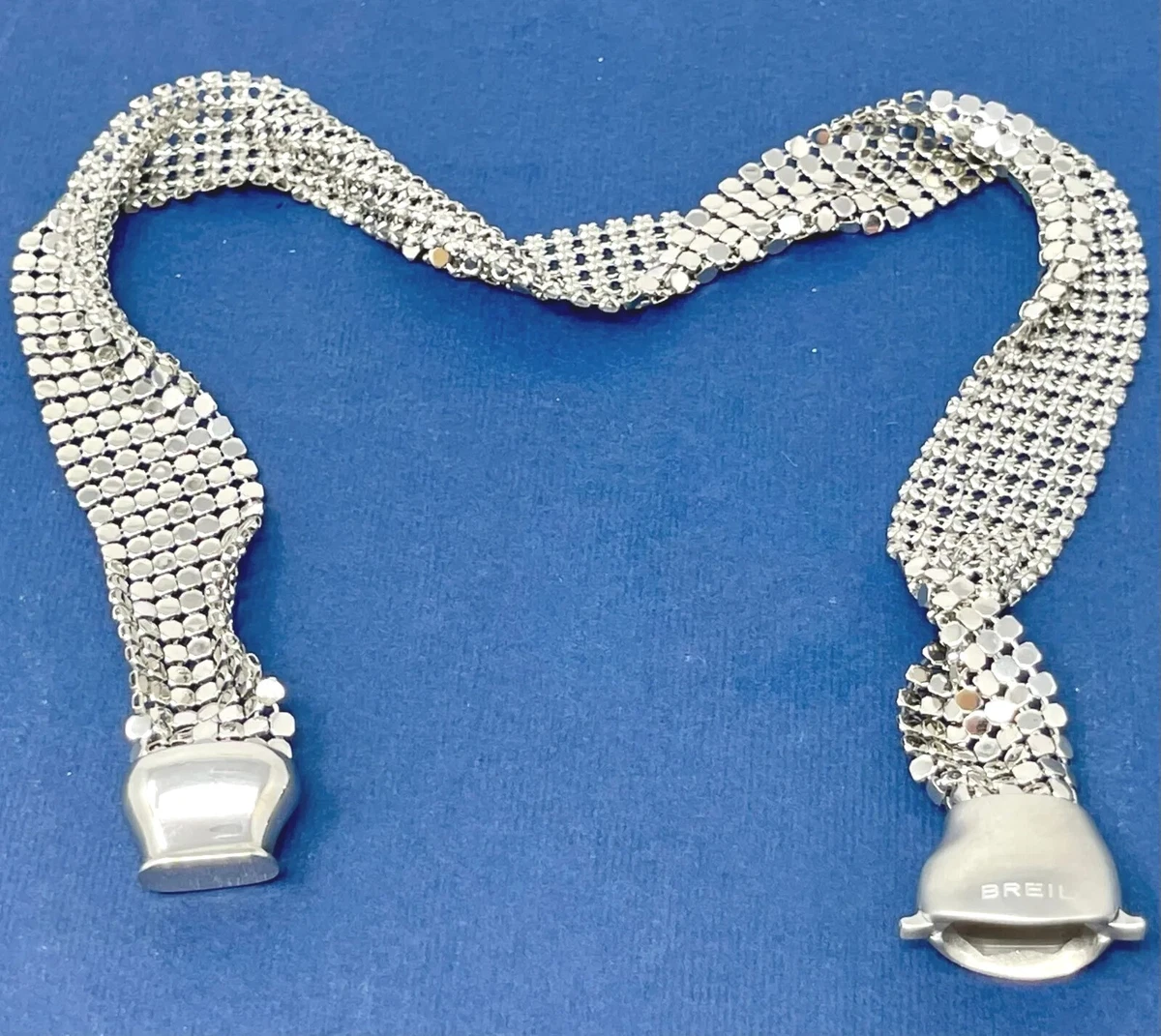 Silk and store steel jewellery