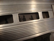 Lionel #2532 - Silver Range Vista Dome Passse...