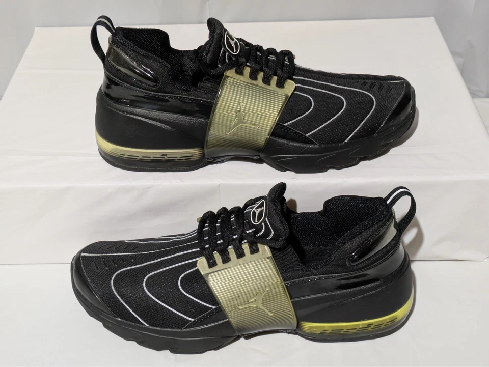 Tamanho 12 - Jordan Trunner Bubble - Preto/Preto-Met Prata-136055-002, Suavemente Usado - Imagem 2 de 4