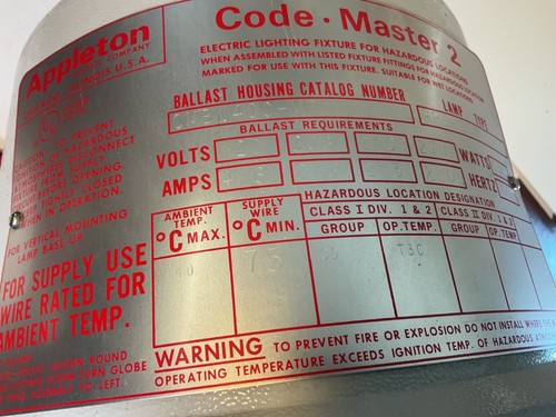 Appleton Code Master 2 Hazardous Location Light Fixture CMBL400-MT 400W Multi V - Picture 9 of 16