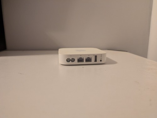 Apple Airport A1409 2TB Time Capsule + Apple Airport Express A1392 (LOT, TESTED) - Picture 7 of 10