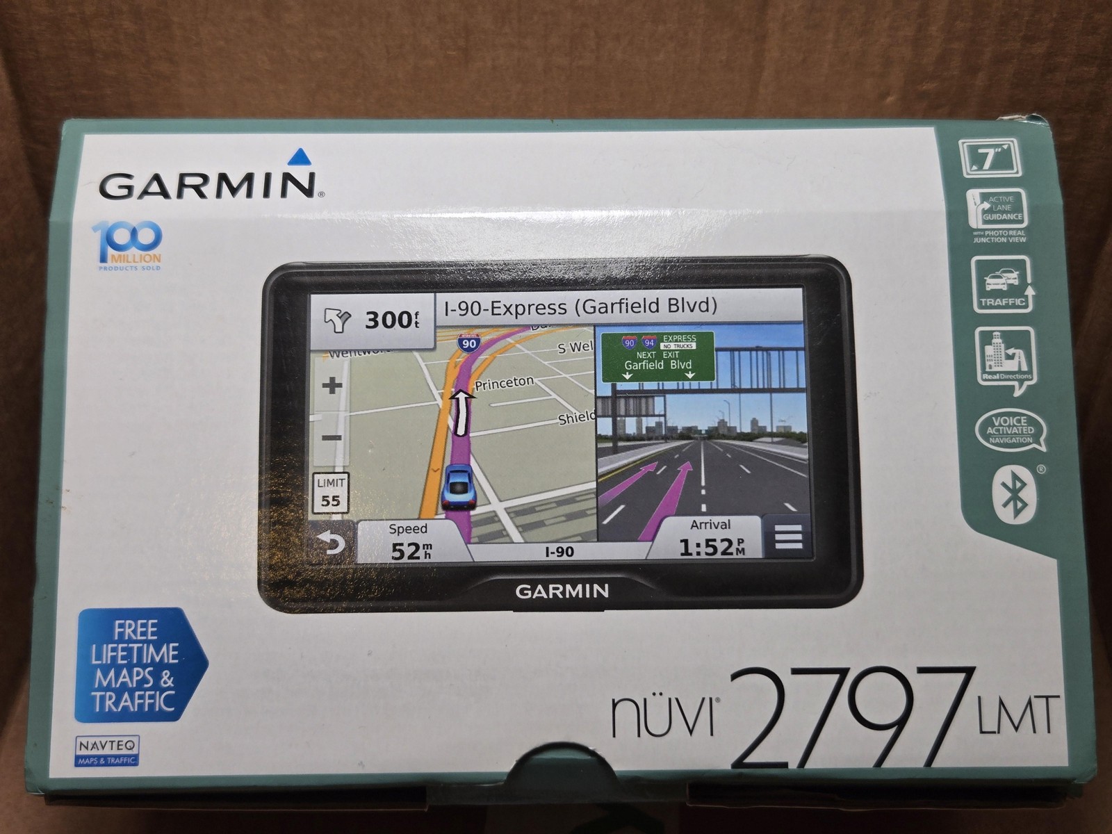Garmin nuvi 2797 LMT 7-Inch GPS with Bluetooth Maps Traffic and Mount Bundle-image